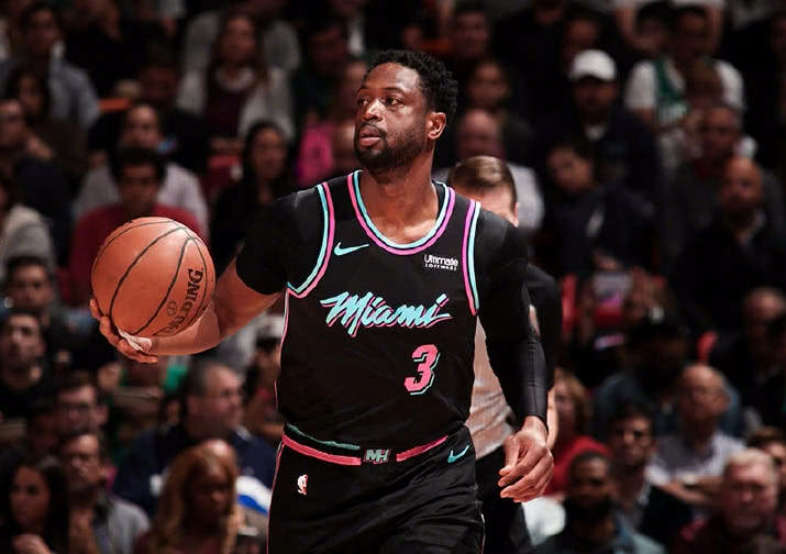 下路在前两 下路在前两